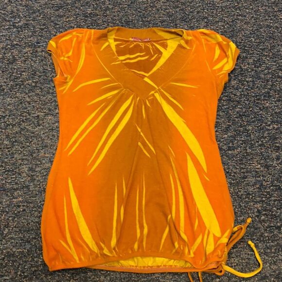 Charlotte Russe Burnt Orange Top sz. L - Picture 1 of 1